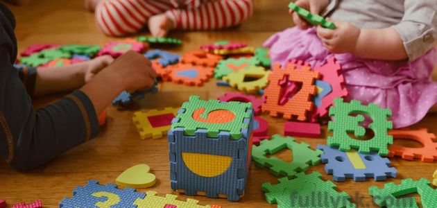 ألعاب جماعية للأطفال بدون أدوات